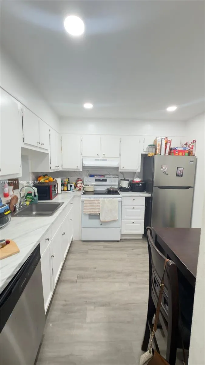 11925 NE 2nd Ave # B207, North Miami, FL 33161 photo 4