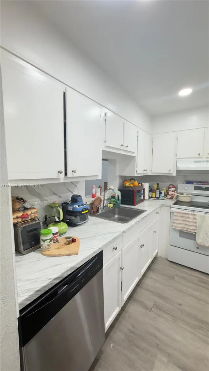 11925 NE 2nd Ave # B207, North Miami, FL 33161 photo 6
