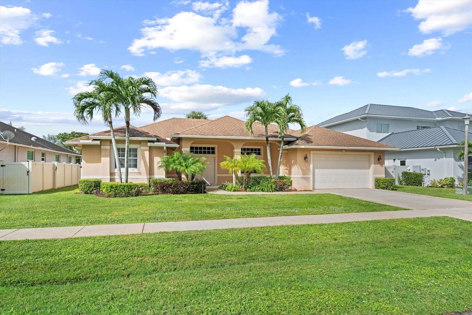 2981 Dovedale Court E, Wellington, FL 33414