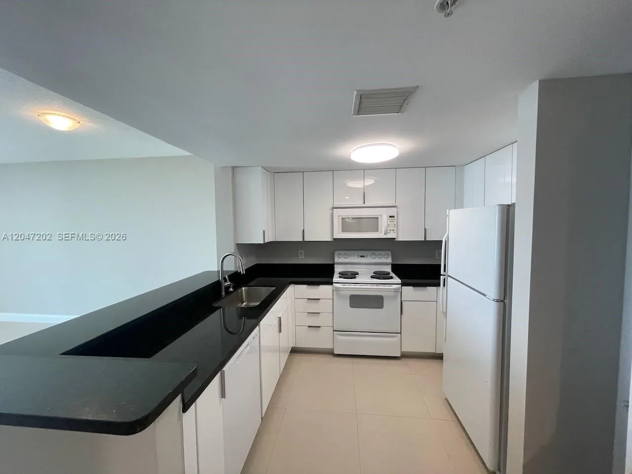 1250 S Miami Ave # 2111, Miami, FL 33130 photo 7