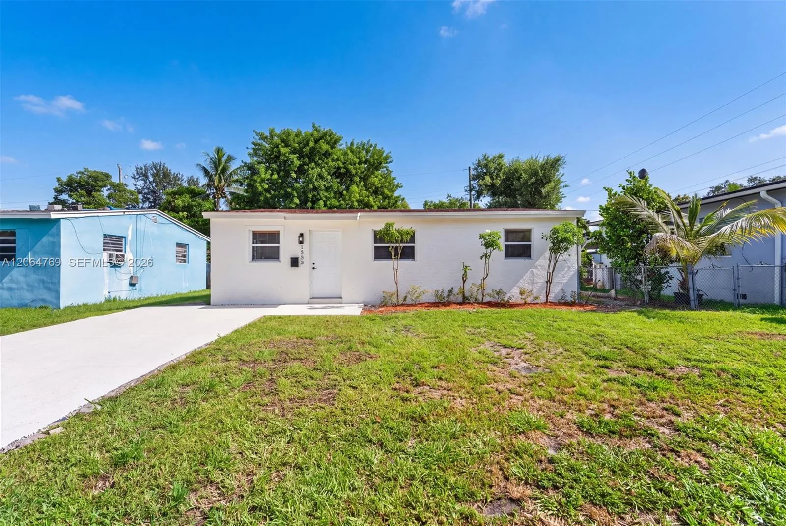 1583 NE 152nd St, North Miami Beach, FL 33162