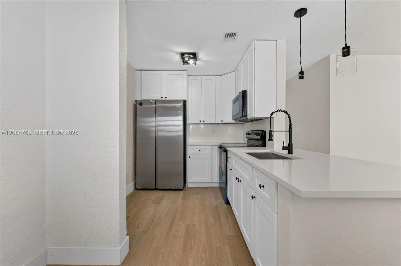 1583 NE 152nd St, North Miami Beach, FL 33162 photo 11