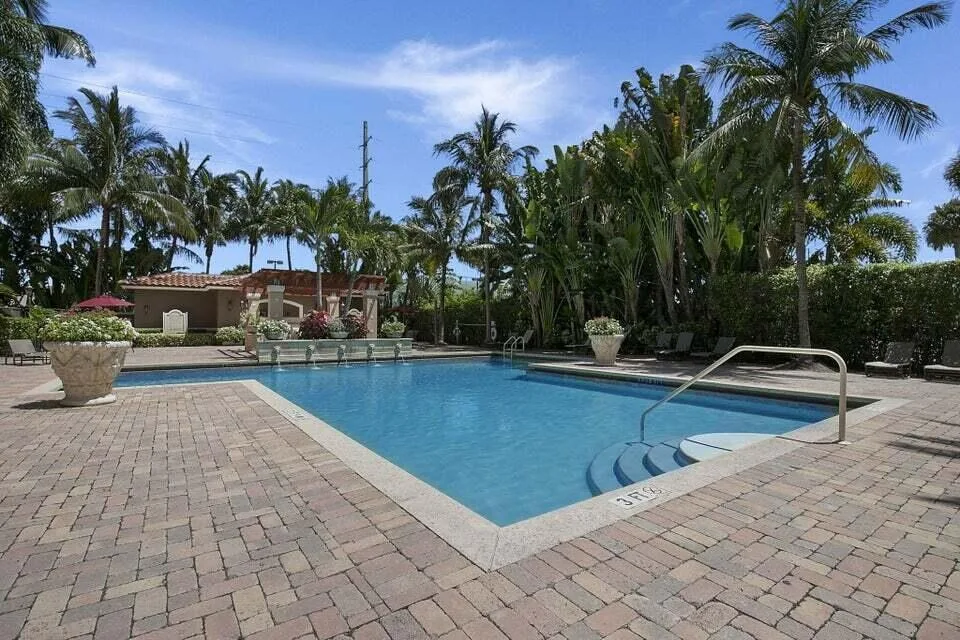 616 Clearwater Park Road # 1208, West Palm Beach, FL 33401 photo 8