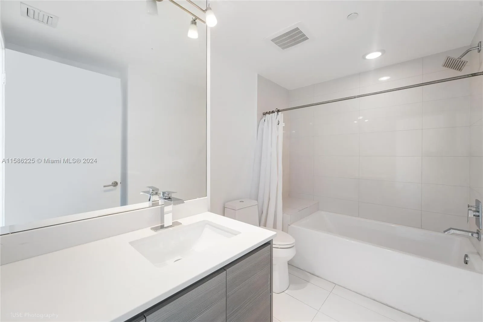 460 NE 28th St # 806, Miami, FL 33137 photo 10