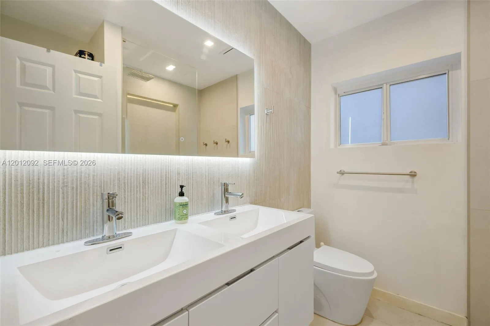 830 NE 72nd St, Miami, FL 33138 photo 12