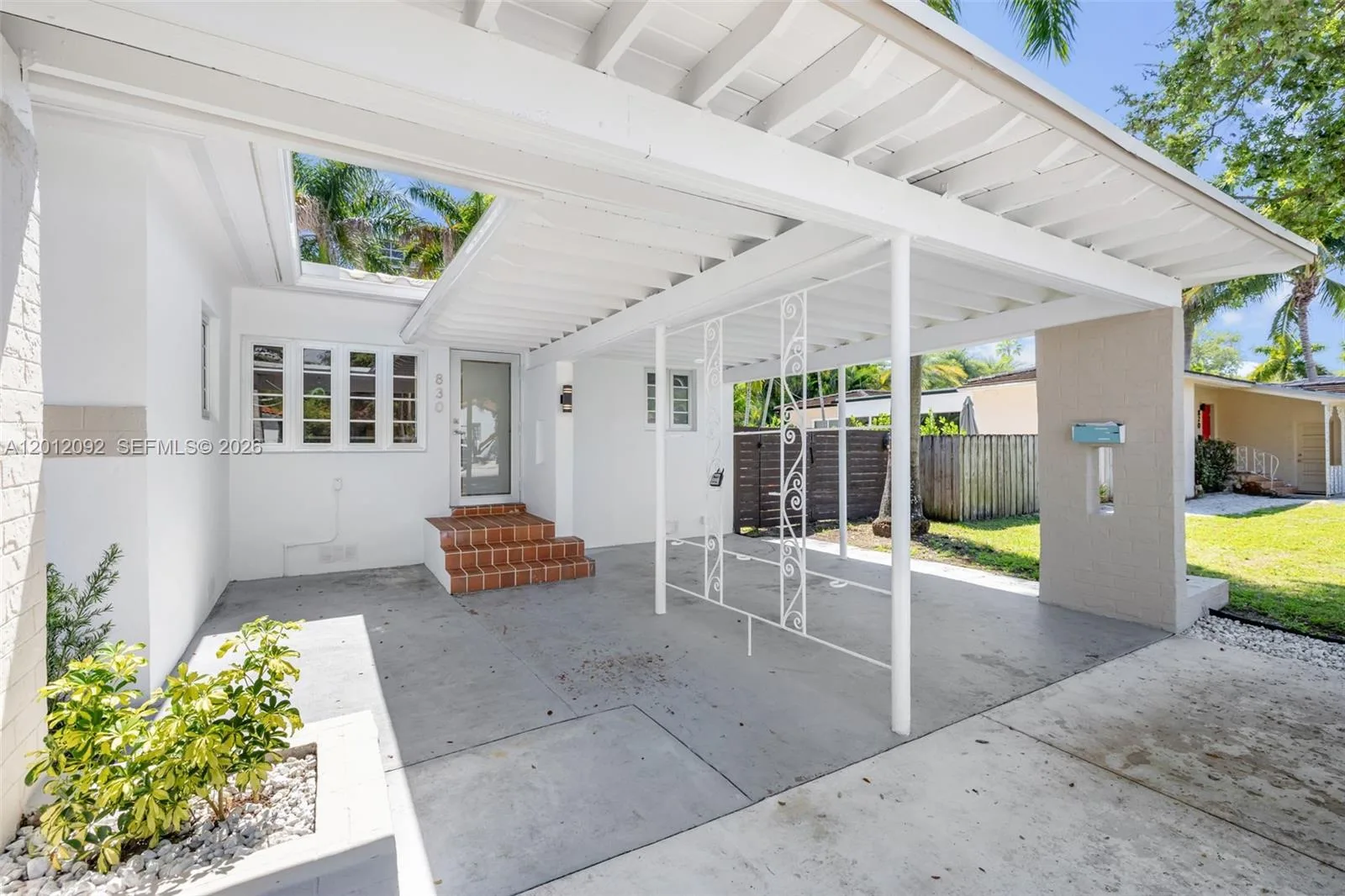 830 NE 72nd St, Miami, FL 33138 photo 2
