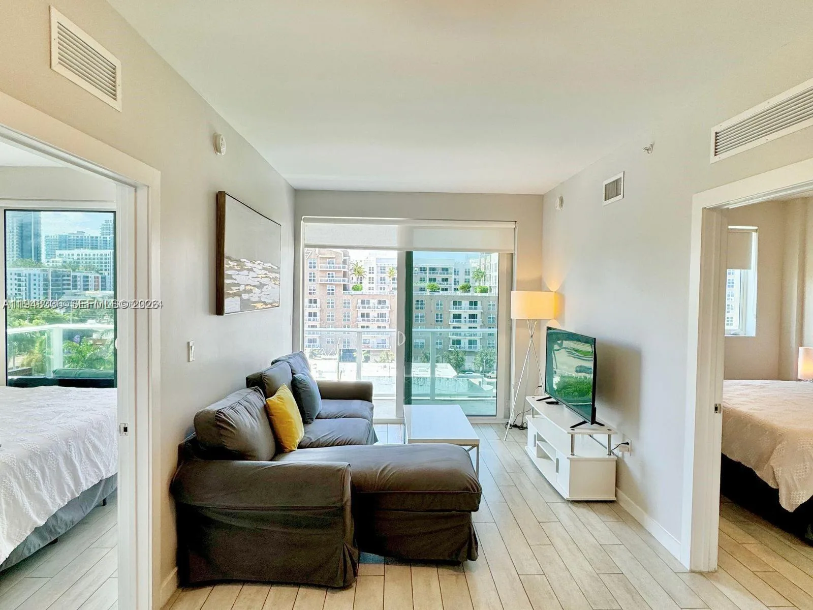 321 NE 26th St # 706, Miami, FL 33137 photo 3