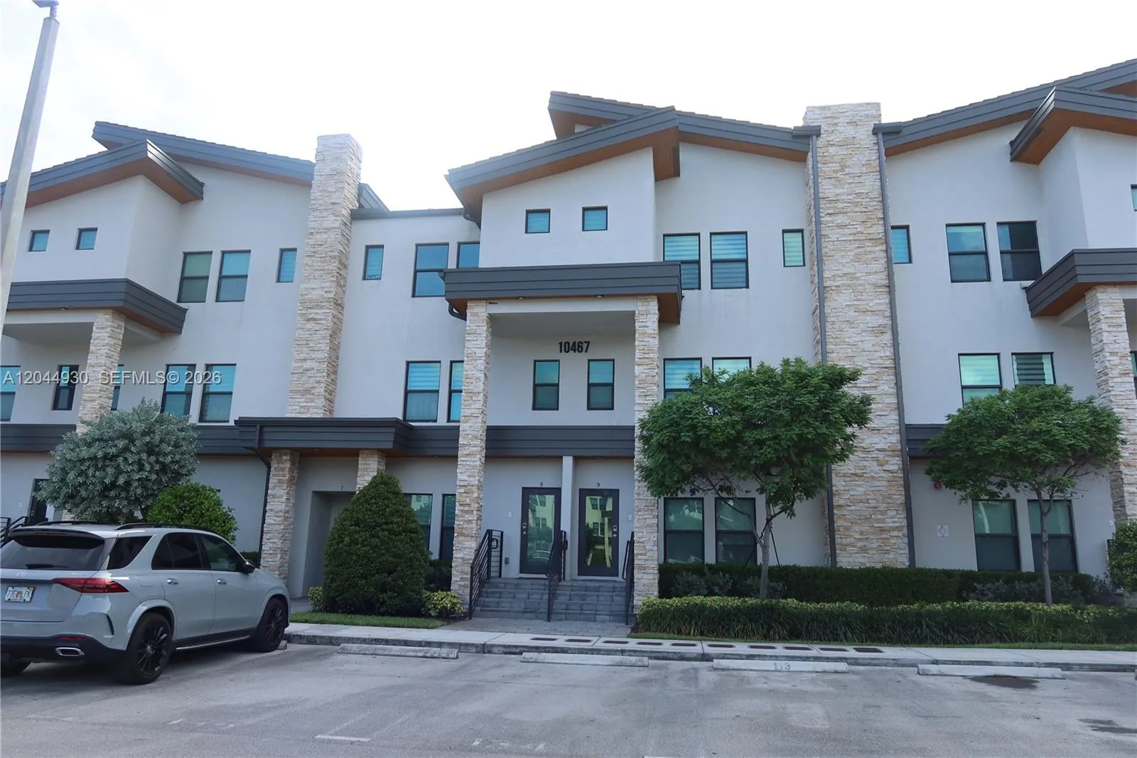 10467 NW 82nd St # 16, Doral, FL 33178