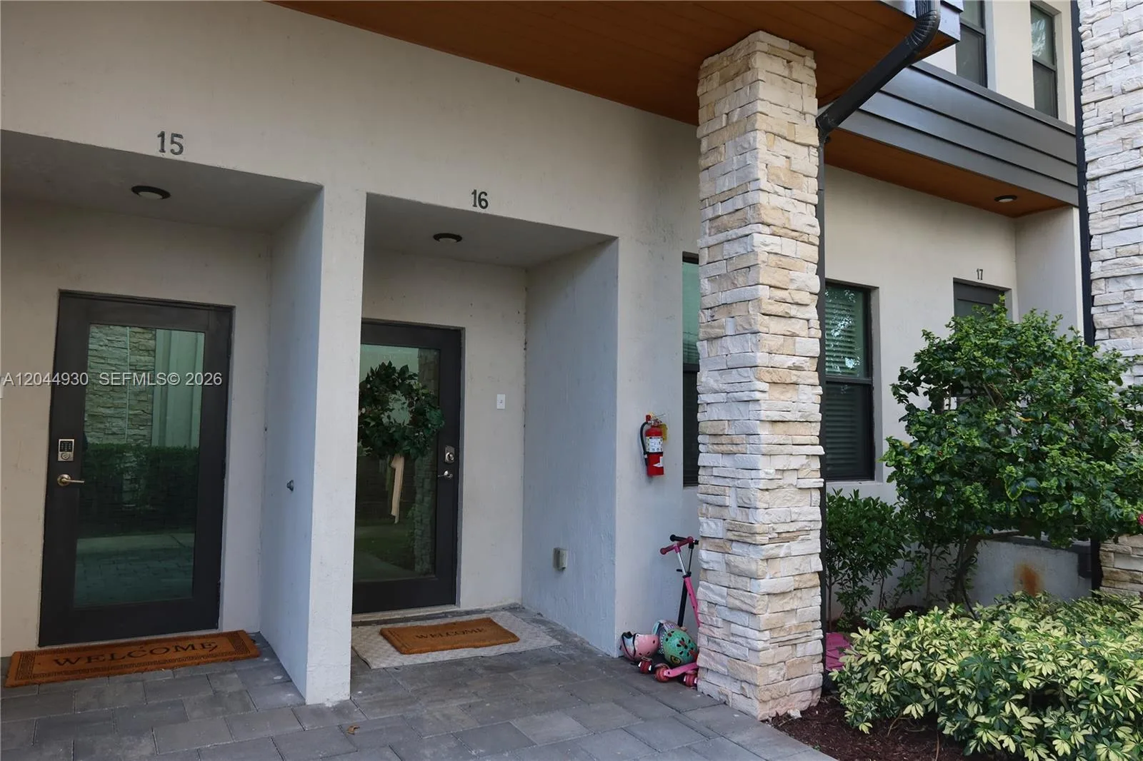 10467 NW 82nd St # 16, Doral, FL 33178 photo 3