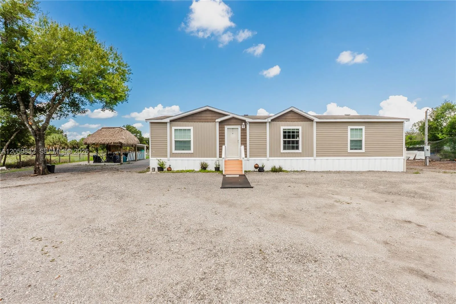 130 S Nogal ST, Clewiston, FL 33440