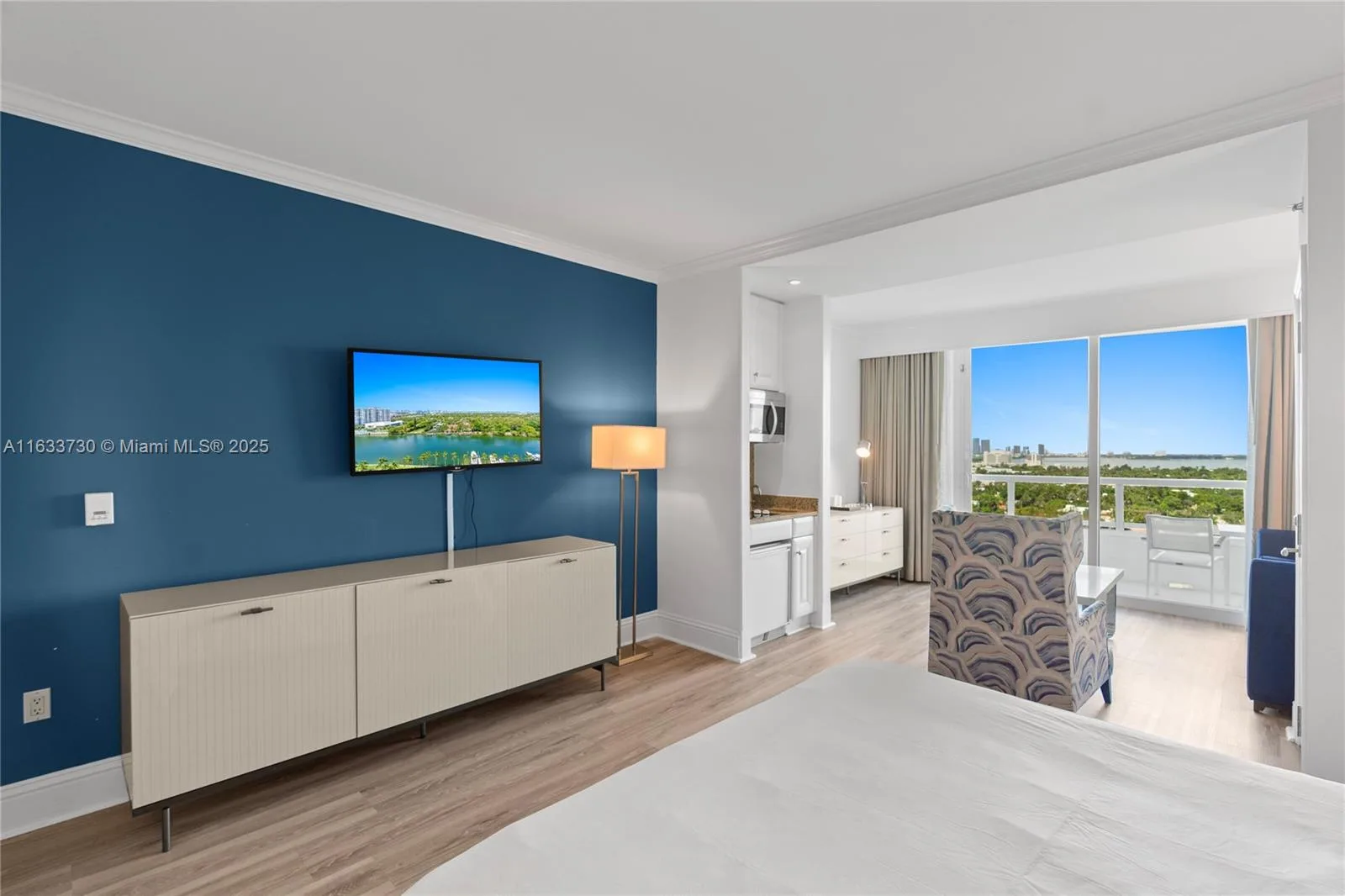 4401 Collins Ave # 1516, Miami Beach, FL 33140 photo 10