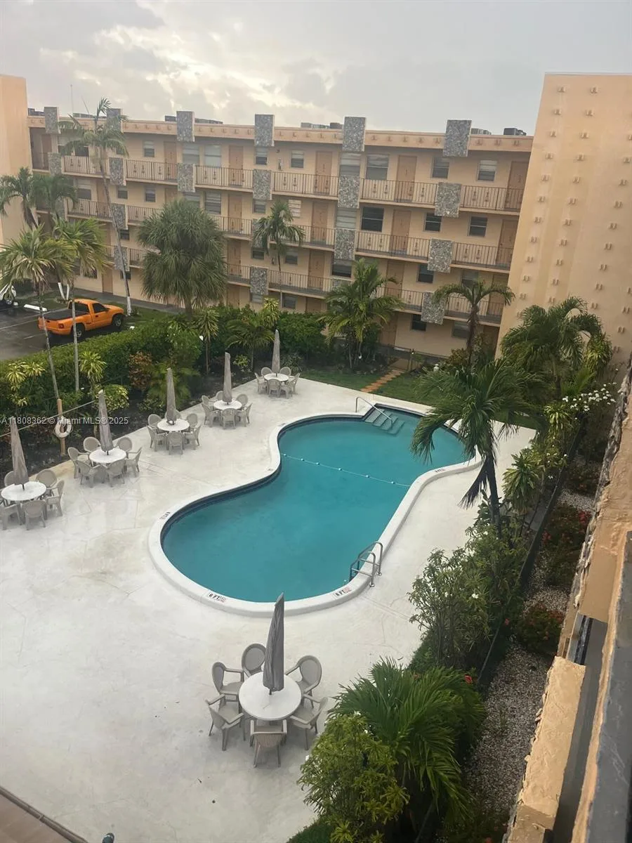 2145 Pierce St # 422, Hollywood, FL 33020 photo 10