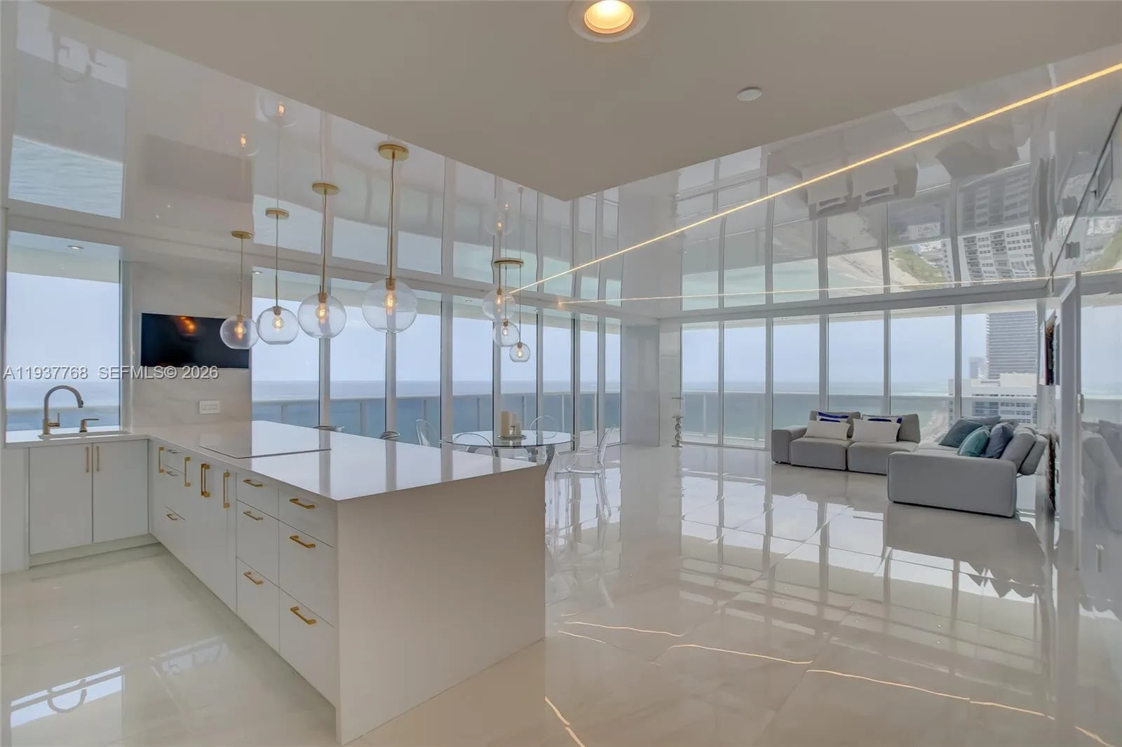 1830 S Ocean Dr # 2402, Hallandale Beach, FL 33009