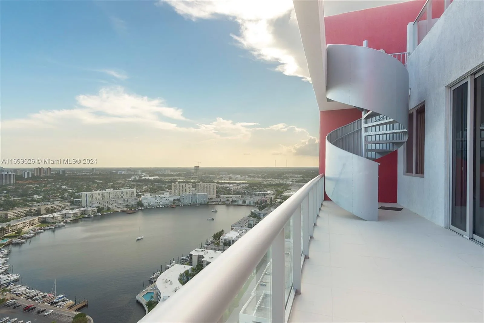 2600 E Hallandale Beach Blvd # T3307, Hallandale Beach, FL 33009