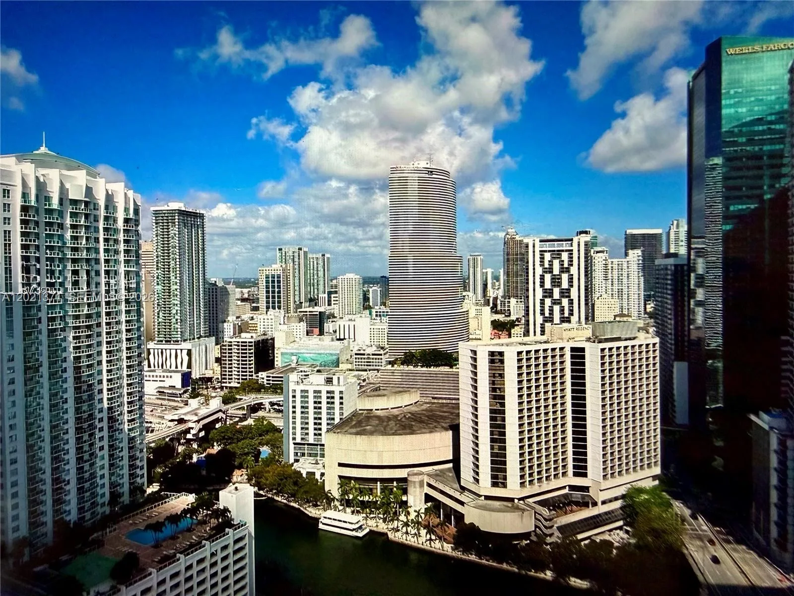 500 Brickell Ave # 3503, Miami, FL 33131 photo 9