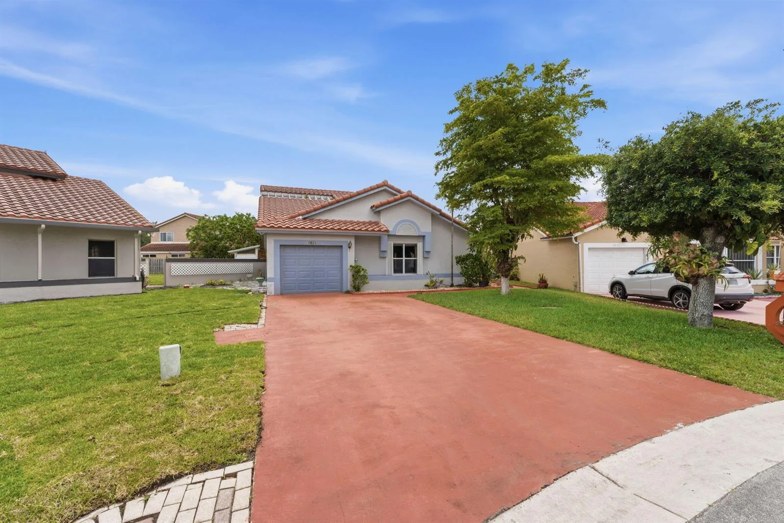 19035 NW 54th Place, Miami Gardens, FL 33055 photo 2
