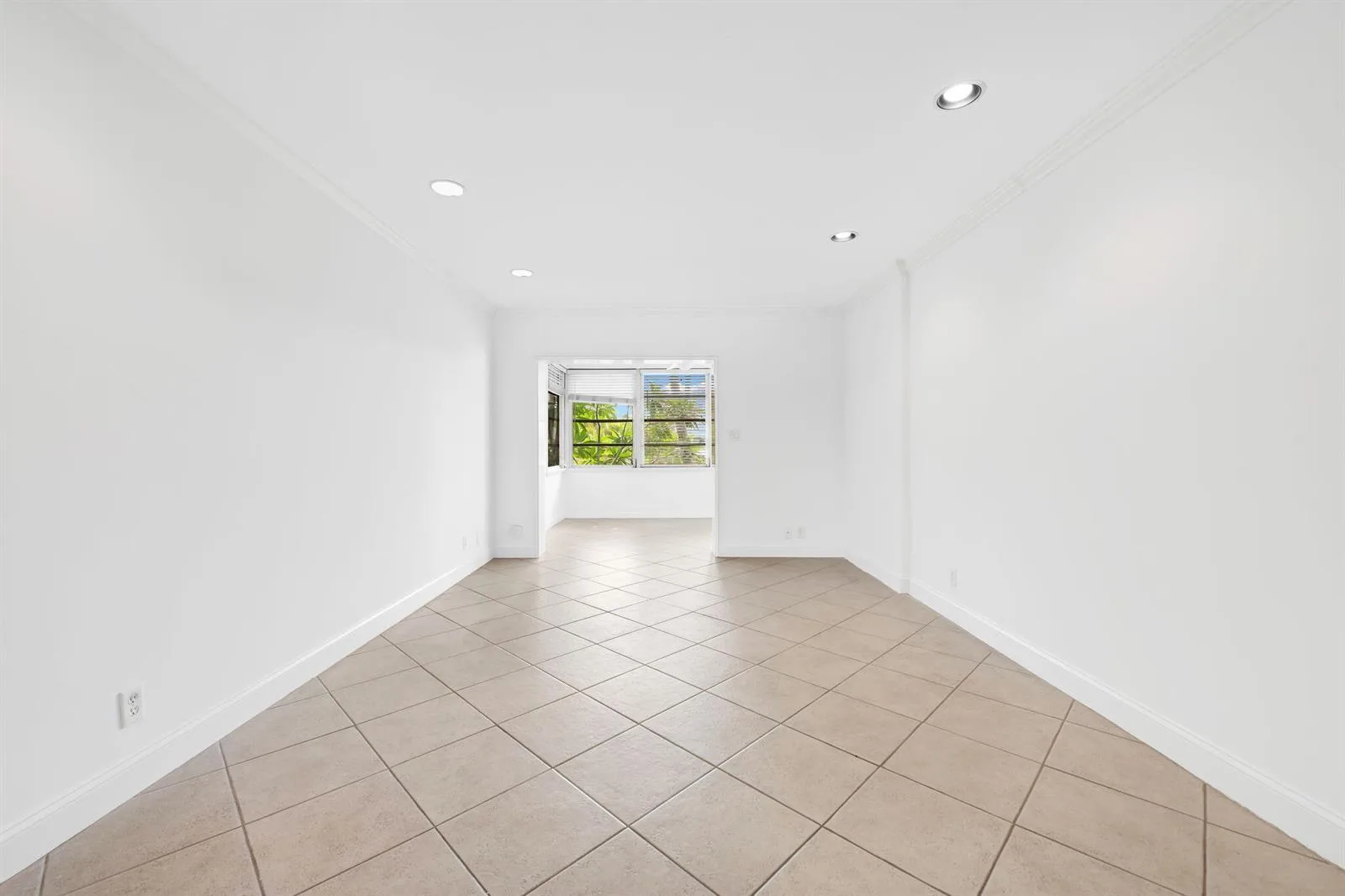 2748 NE 28th Avenue # 20, Lighthouse Point, FL 33064 photo 6