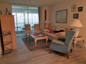 6795 Huntington Lane # 405, Delray Beach, FL 33446 photo 10
