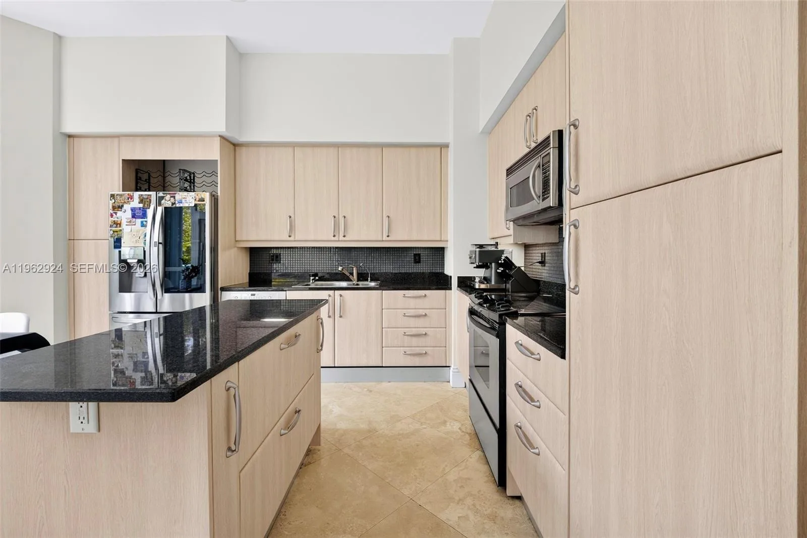 16500 Collins Ave # TH-9, Sunny Isles Beach, FL 33160 photo 11