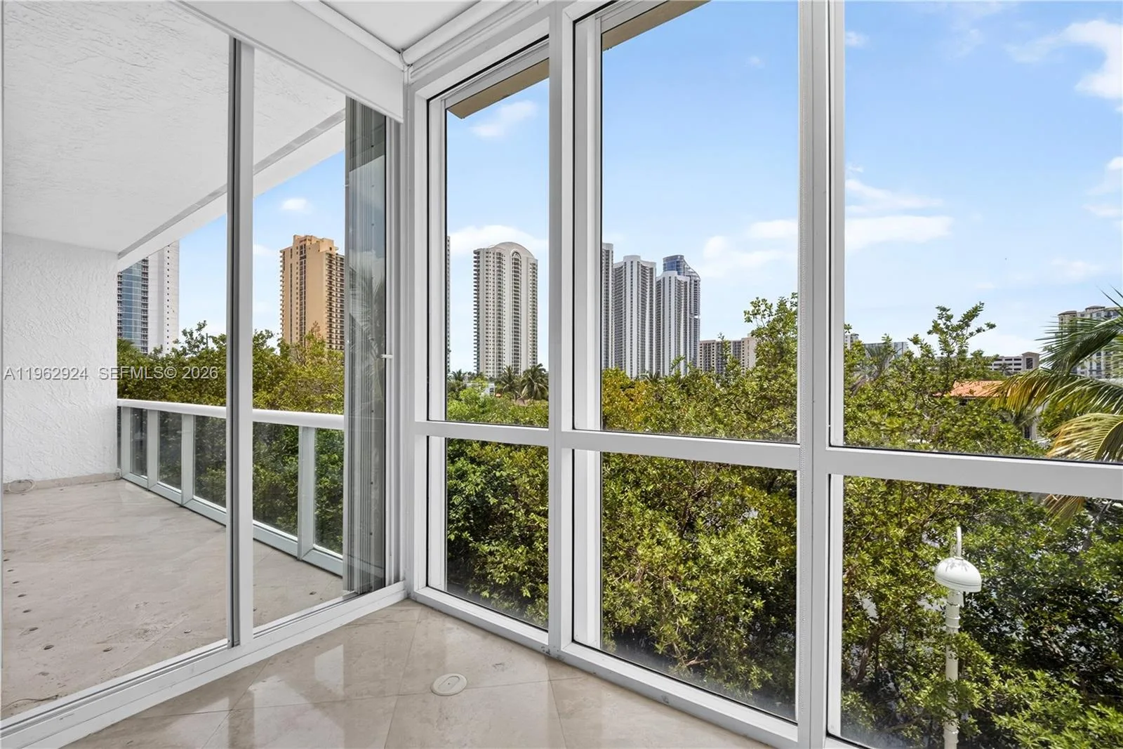 16500 Collins Ave # TH-9, Sunny Isles Beach, FL 33160 photo 13
