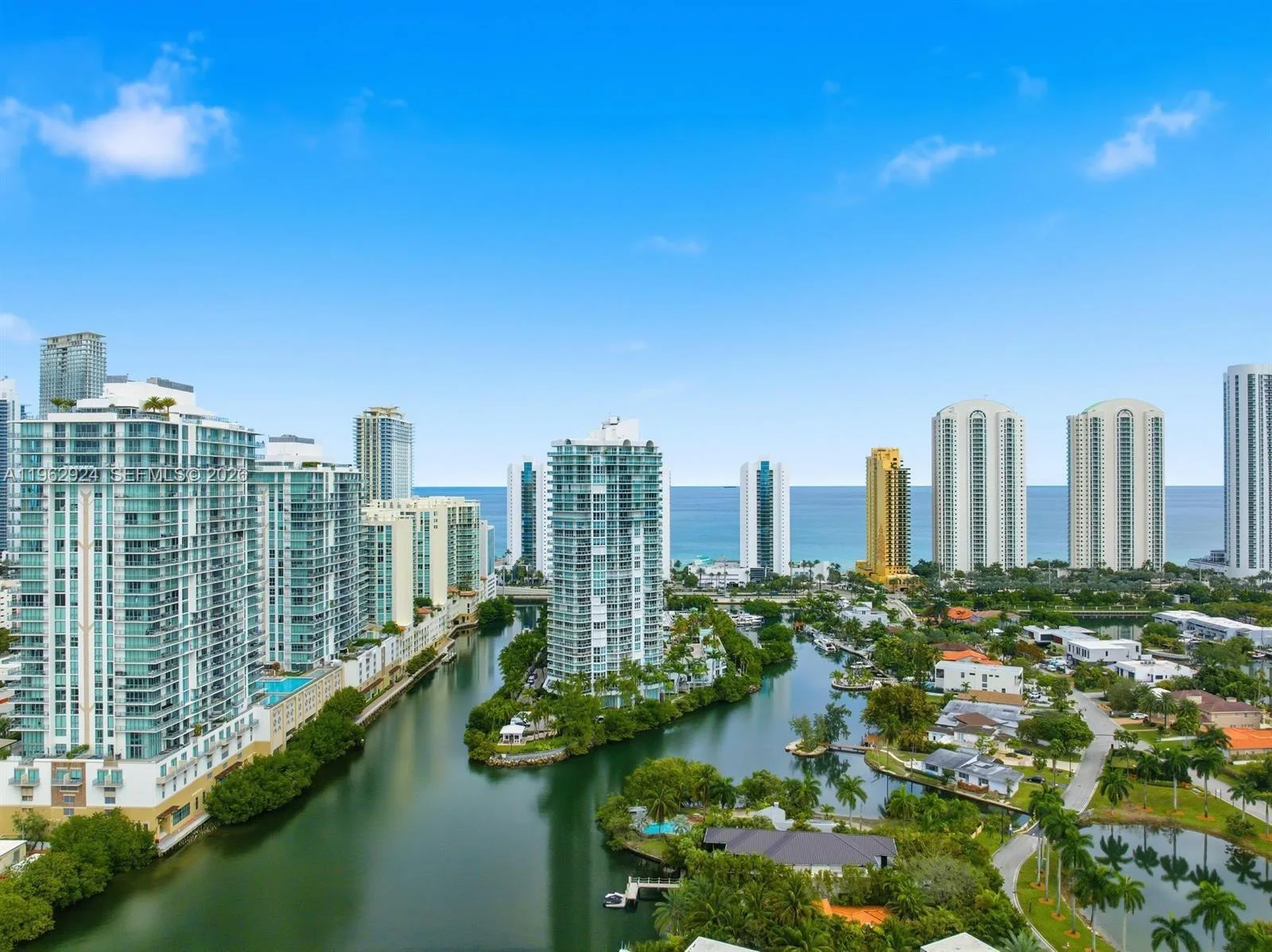 16500 Collins Ave # TH-9, Sunny Isles Beach, FL 33160 photo 2