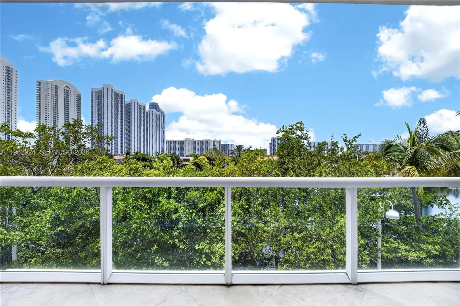16500 Collins Ave # TH-9, Sunny Isles Beach, FL 33160 photo 4
