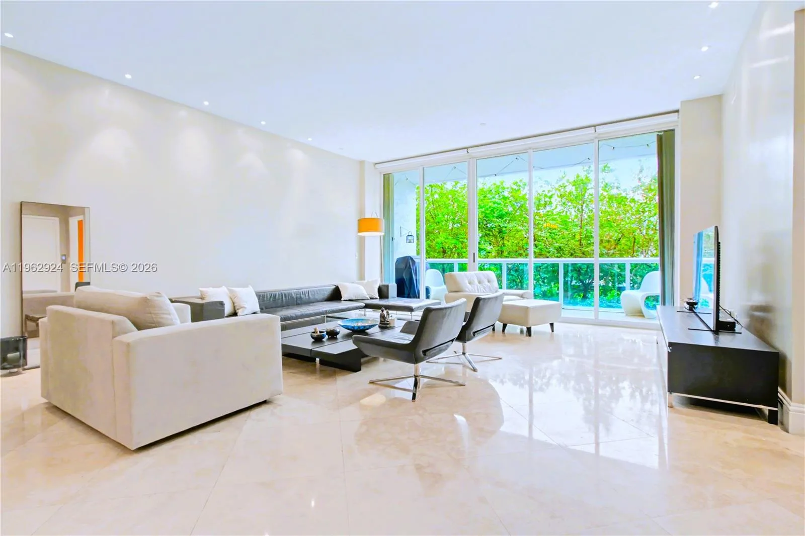 16500 Collins Ave # TH-9, Sunny Isles Beach, FL 33160 photo 6