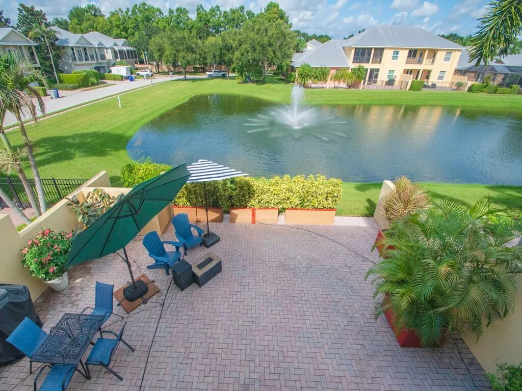 4555 BRIDGEPOINTE Way # 126, Vero Beach, FL 32967 photo 5