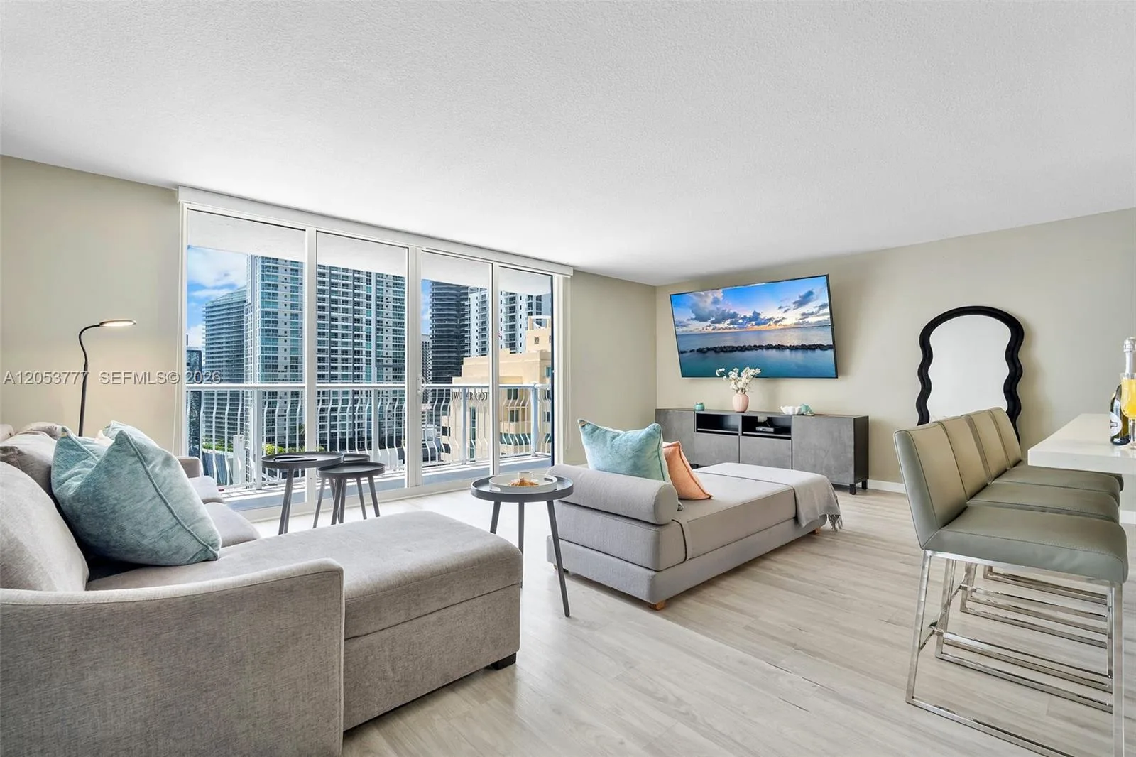1200 Brickell Bay Dr # 2423, Miami, FL 33131 photo 12