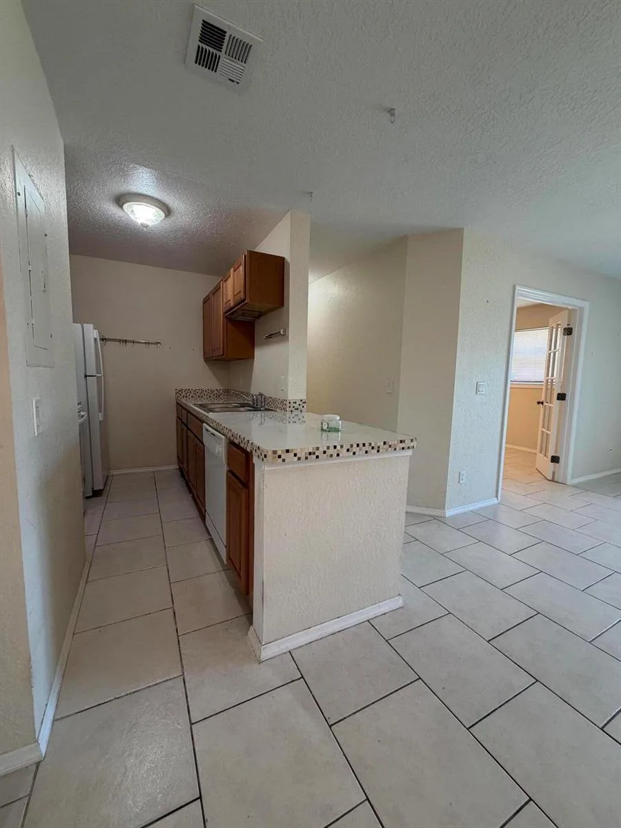 220 Columbia Drive # 31, Cape Canaveral, FL 32920 photo 3