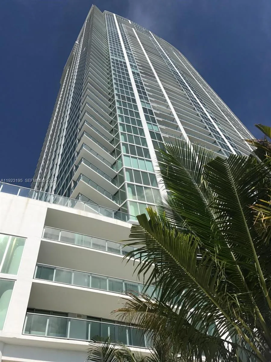 2900 NE 7th Ave # 3203, Miami, FL 33137