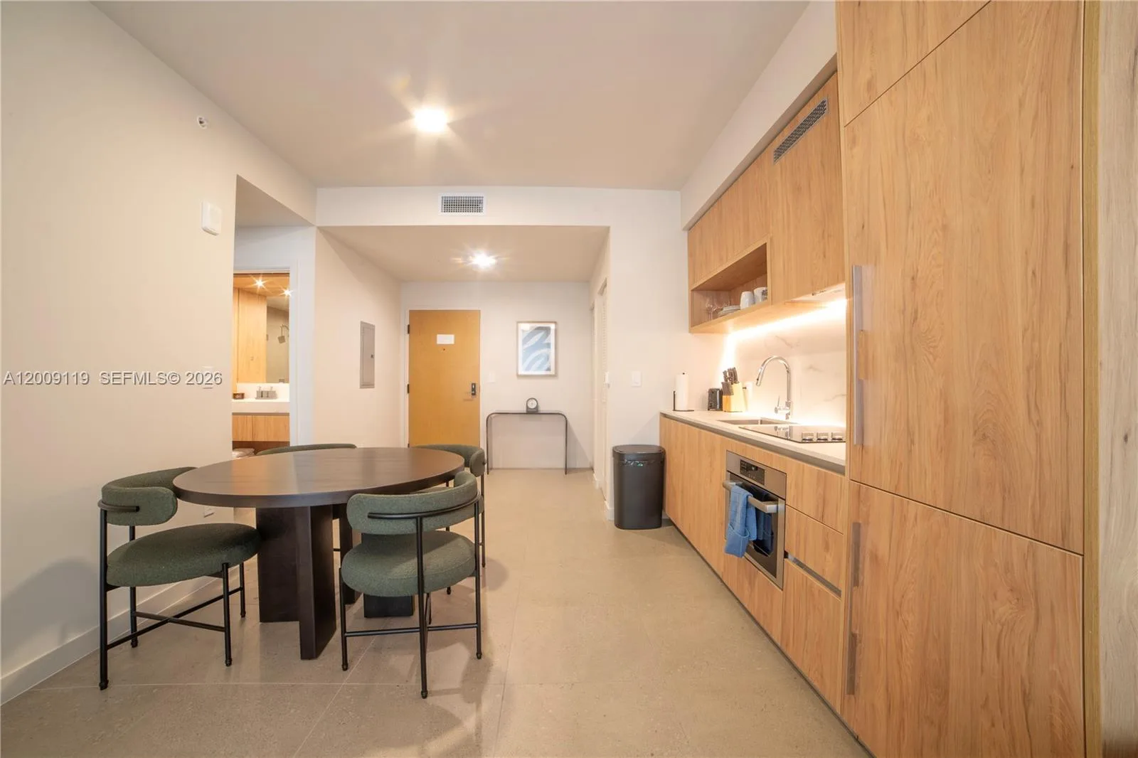 11 NE 6TH # 1104, Miami, FL 33132