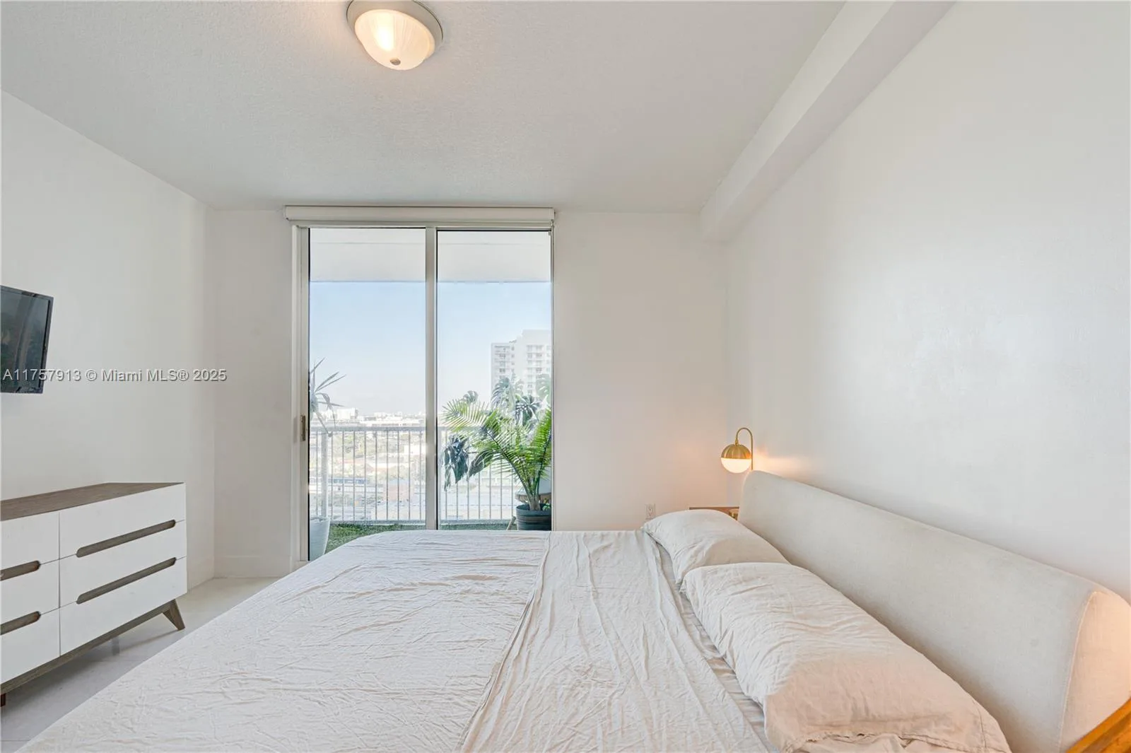 1250 S Miami Ave # 1109, Miami, FL 33130 photo 11