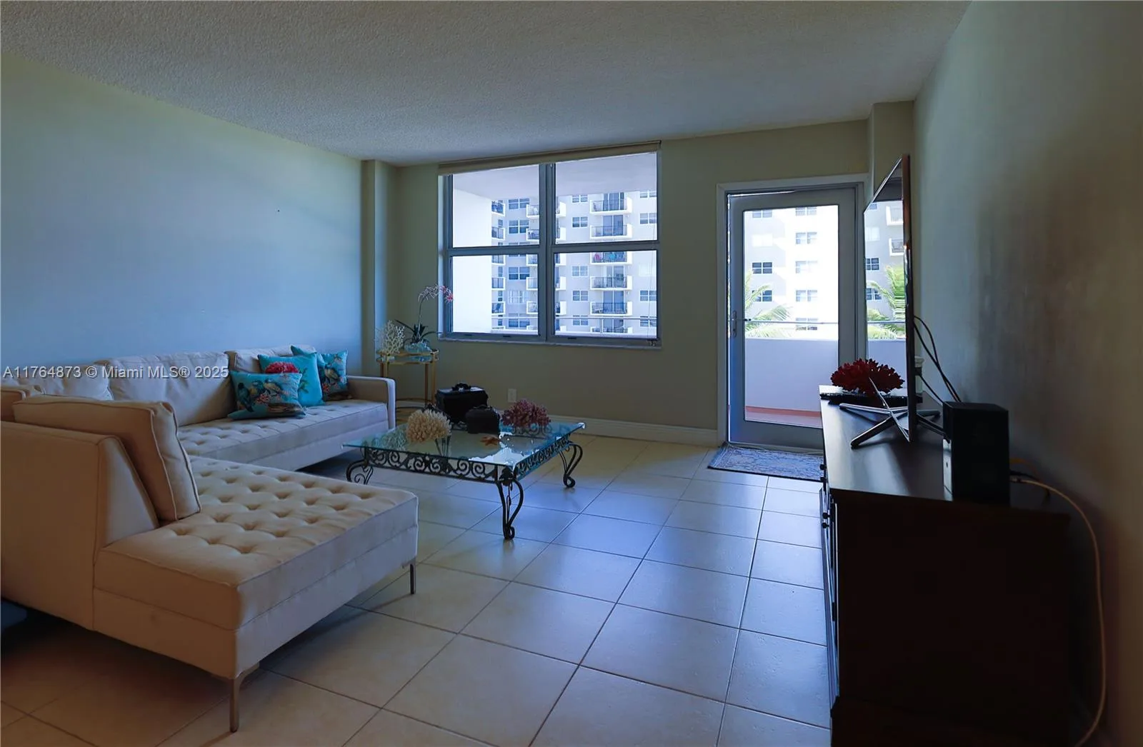 9225 Collins Ave # 503, Surfside, FL 33154 photo 11
