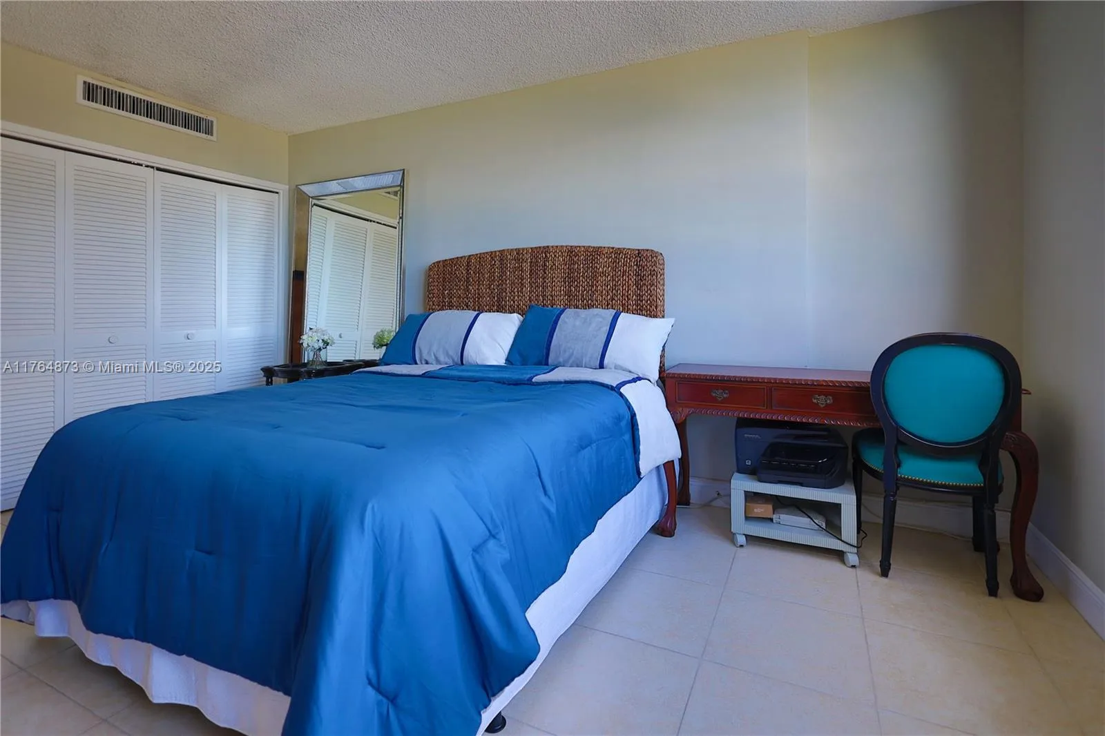 9225 Collins Ave # 503, Surfside, FL 33154 photo 5