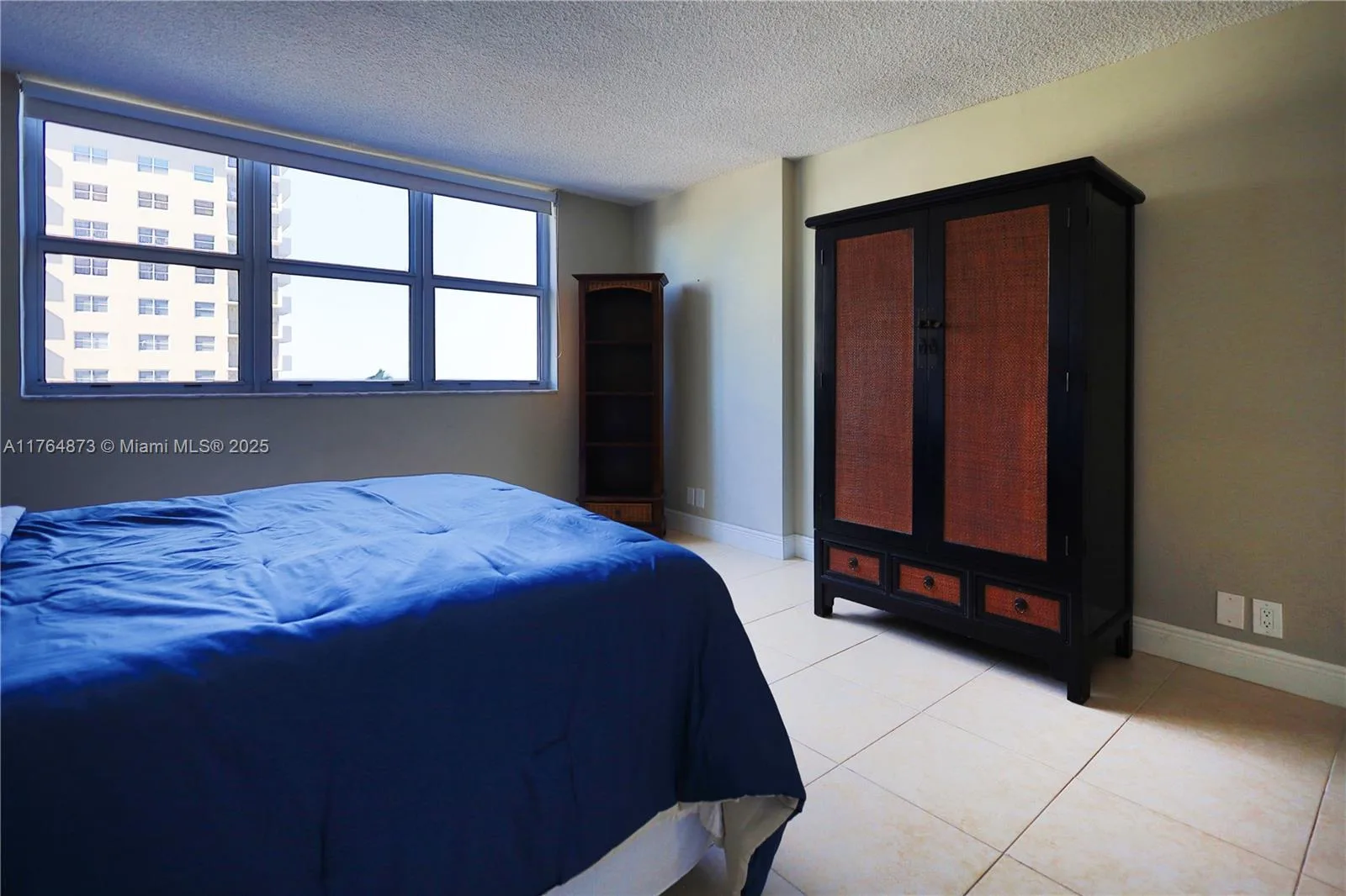 9225 Collins Ave # 503, Surfside, FL 33154 photo 7
