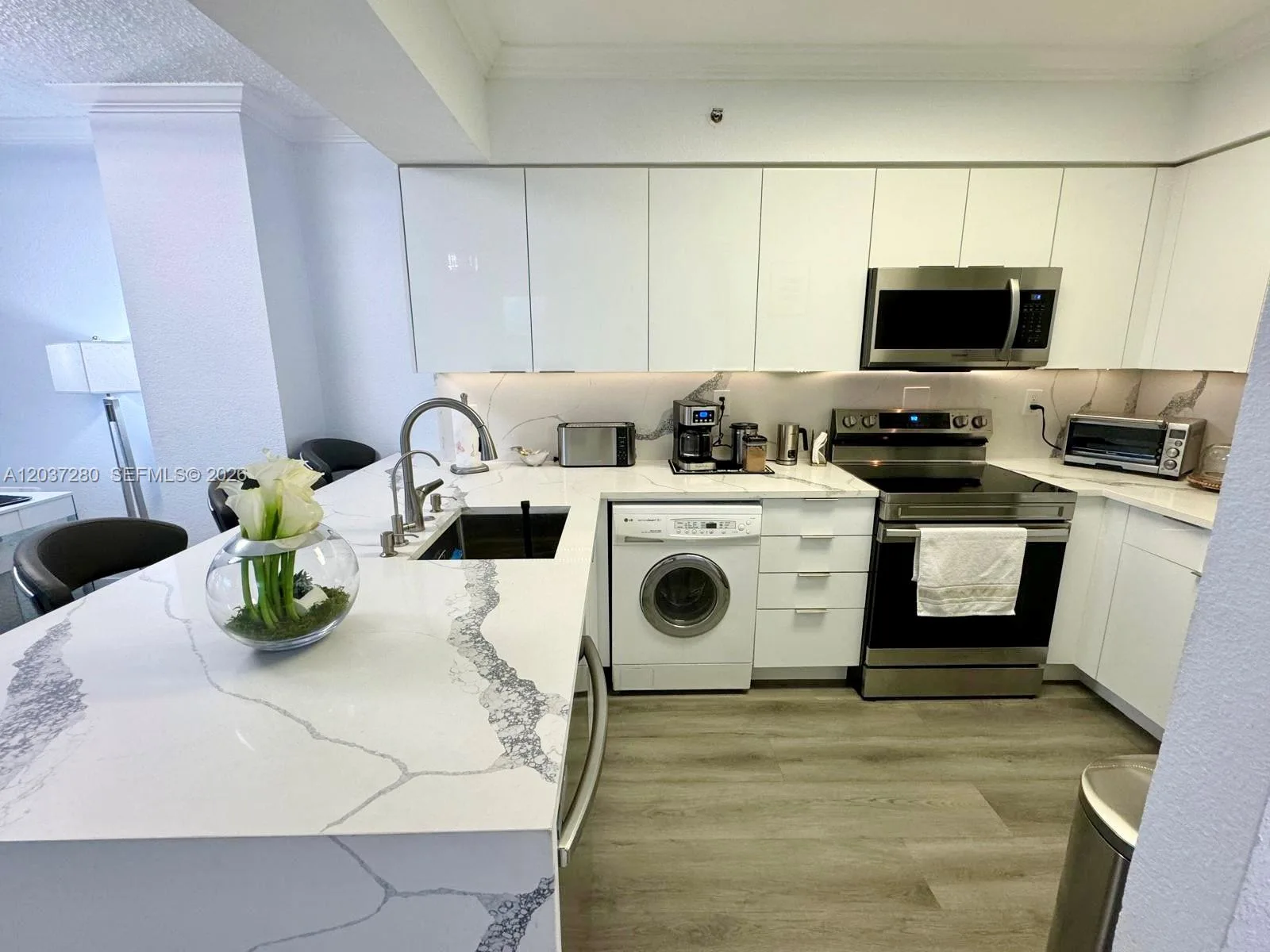 2501 S Ocean Dr # L14, Hollywood, FL 33019