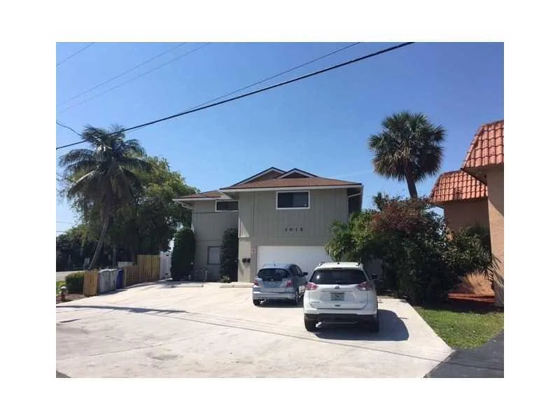 1012 PINE Drive # 1, Pompano Beach, FL 33060