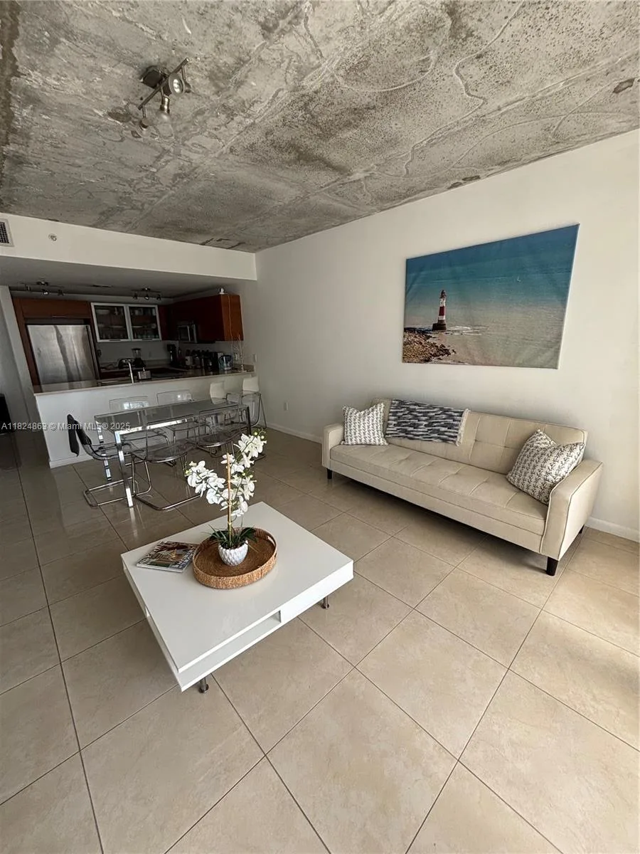 3250 NE 1st Ave # 918, Miami, FL 33137 photo 3