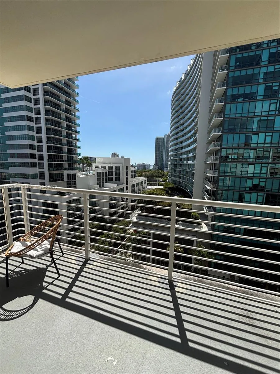 3250 NE 1st Ave # 918, Miami, FL 33137 photo 8