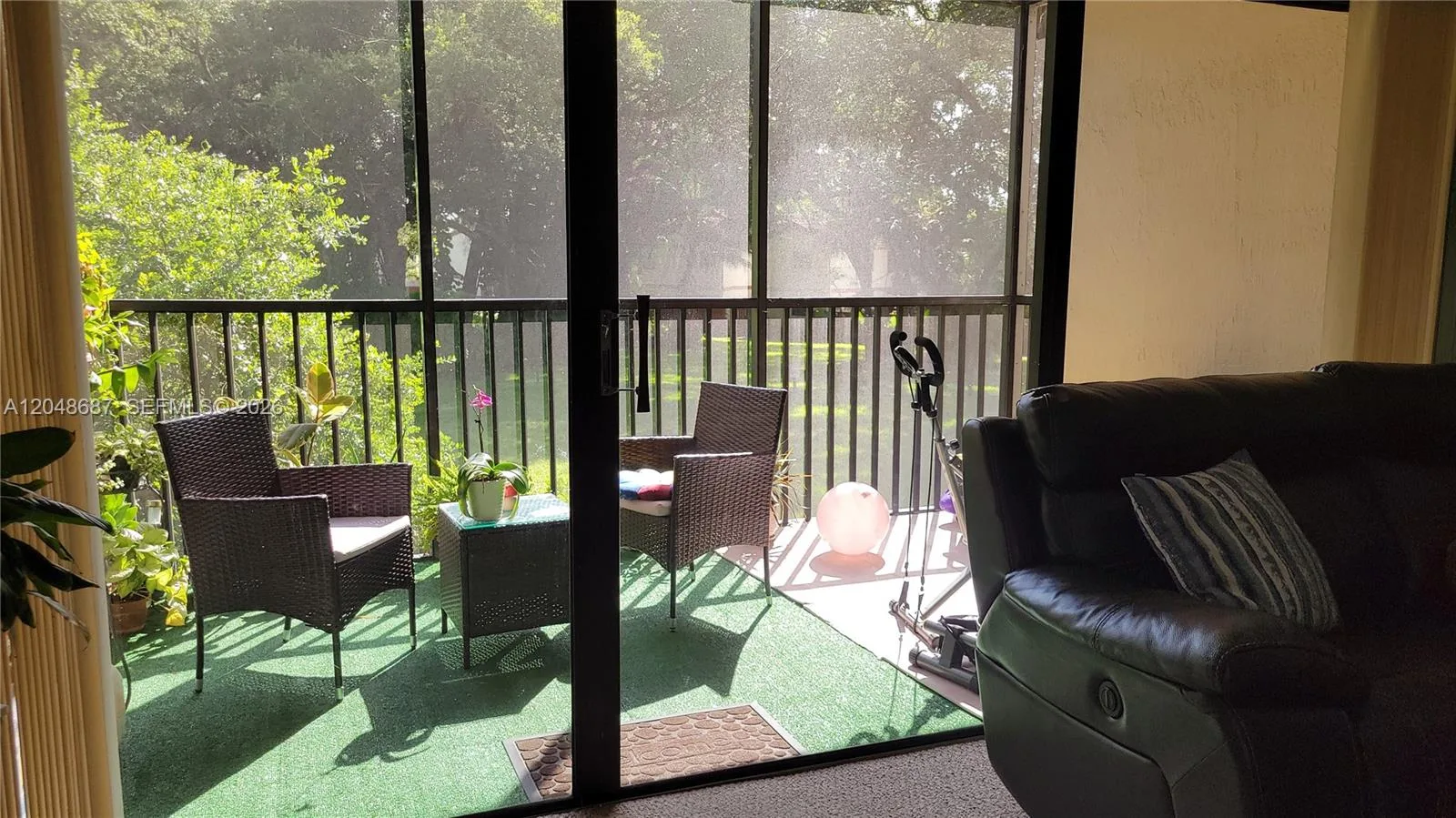 461 Ives Dairy Rd # 204-2, Miami, FL 33179 photo 7