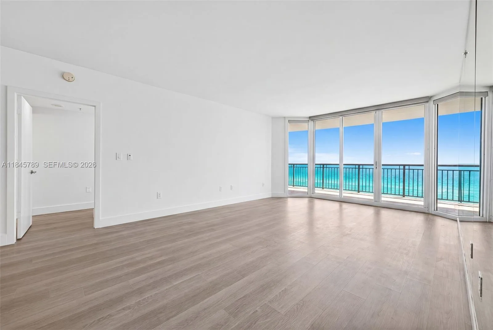 17375 Collins Ave # 2501, Sunny Isles Beach, FL 33160 photo 5