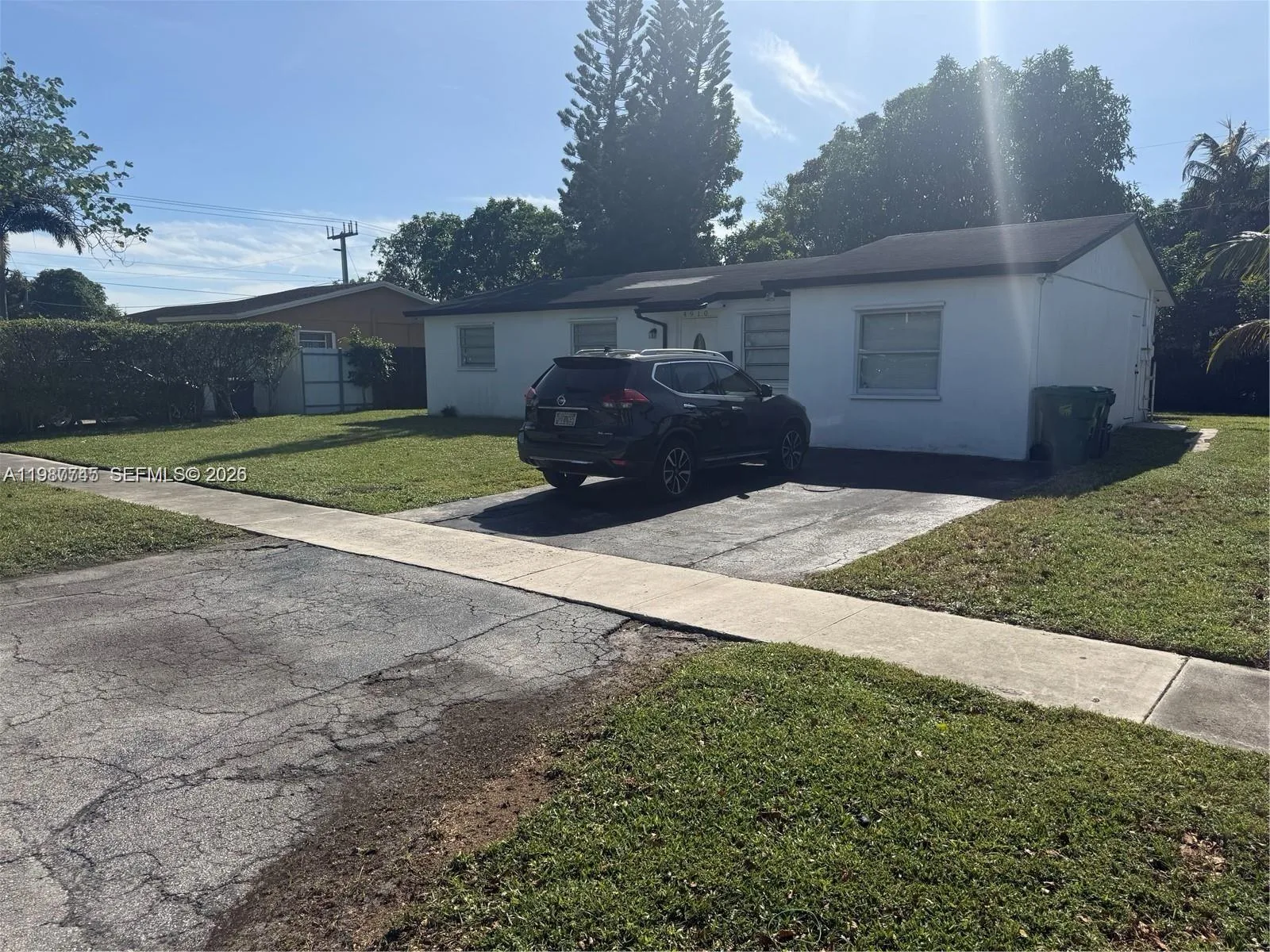 4910 NW 18th St, Lauderhill, FL 33313 photo 2