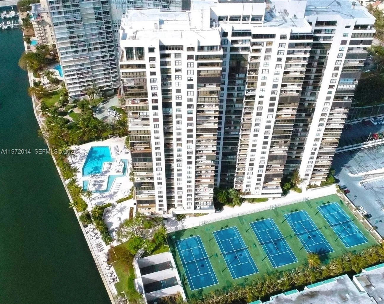 2333 Brickell Ave # 308, Miami, FL 33129 photo 2