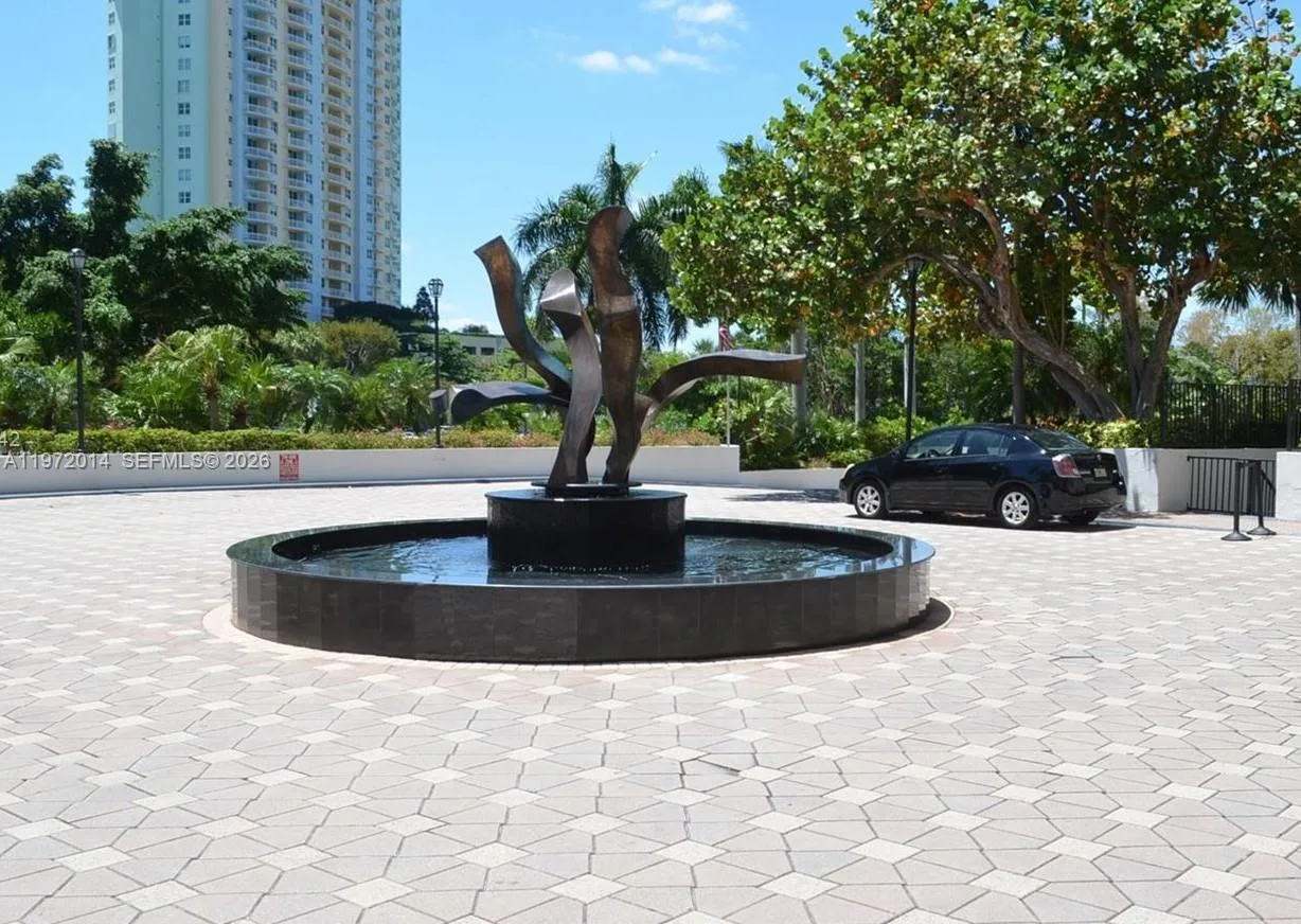 2333 Brickell Ave # 308, Miami, FL 33129 photo 3