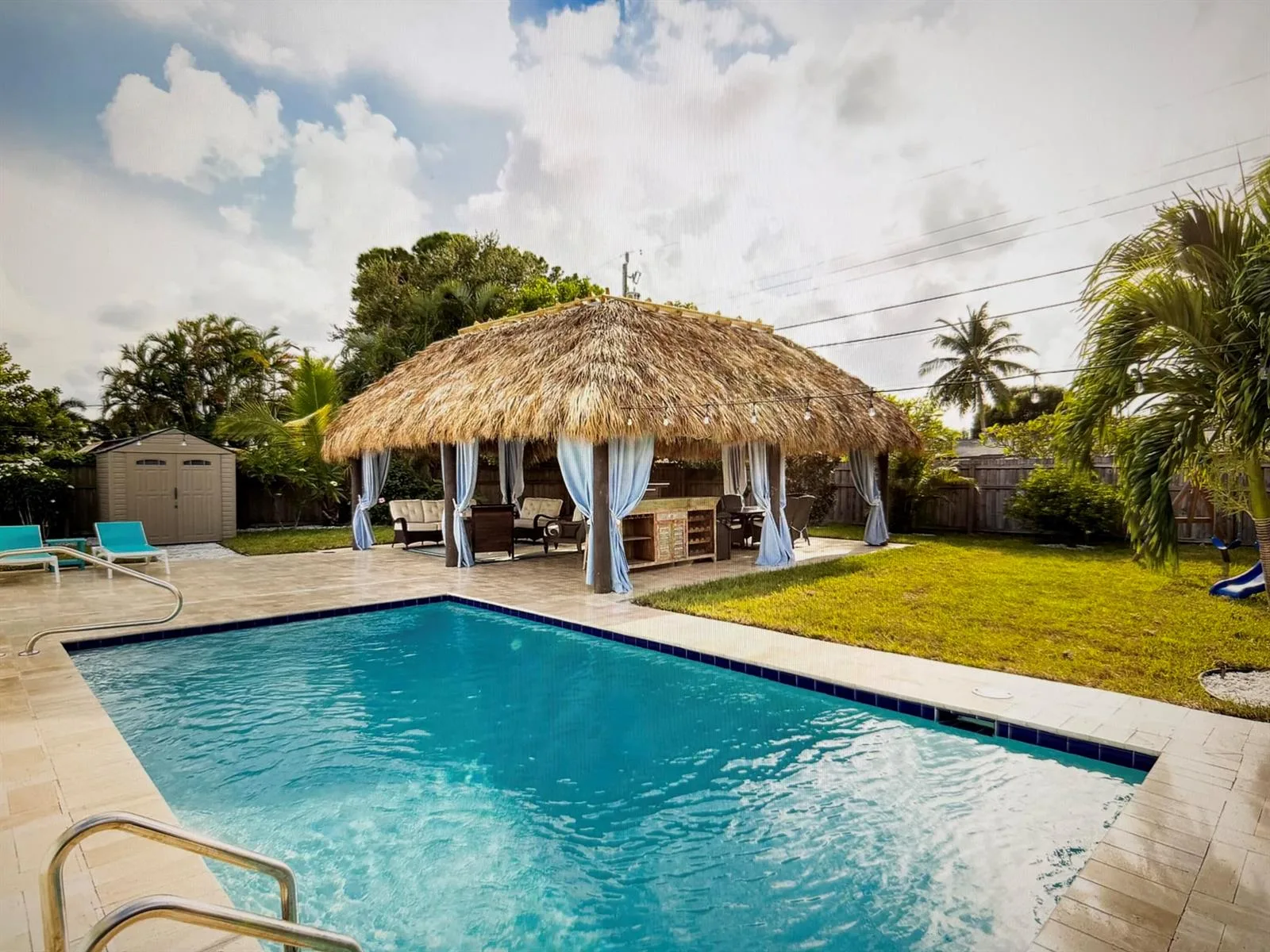 9507 Bellewood Street, Palm Beach Gardens, FL 33410