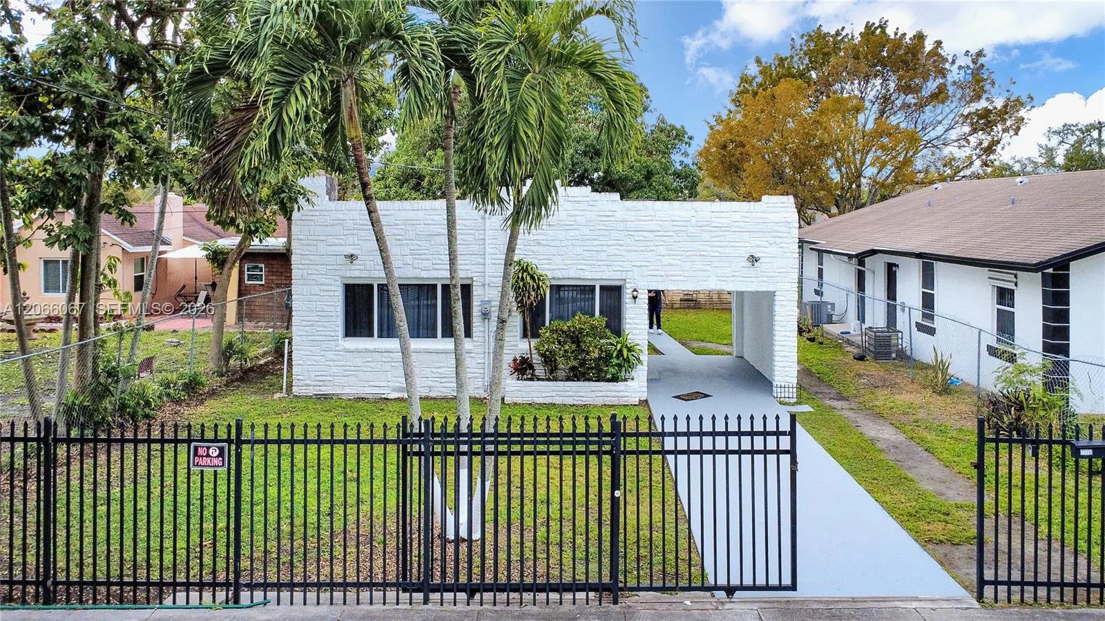 7770 NW 9th Ave, Miami, FL 33150 photo 2