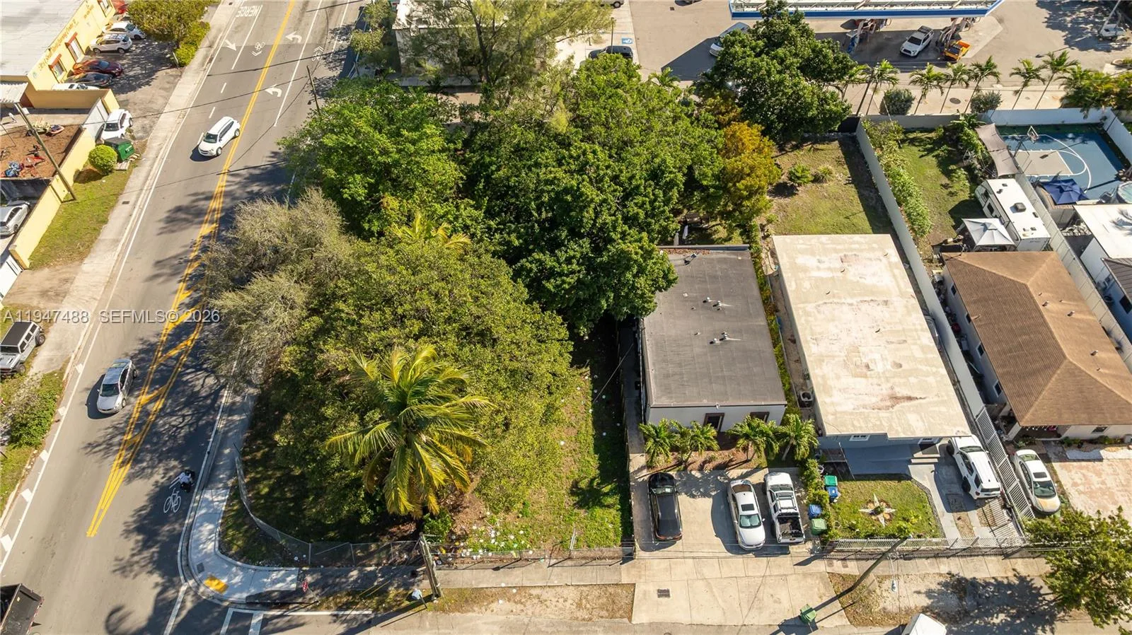 2226 NW 46th St, Miami, FL 33142 photo 6
