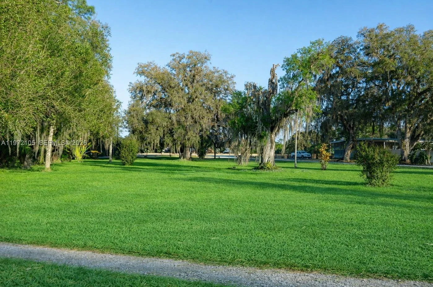 2014 Ft Denaud Rd, La Belle, FL 33935 photo 6