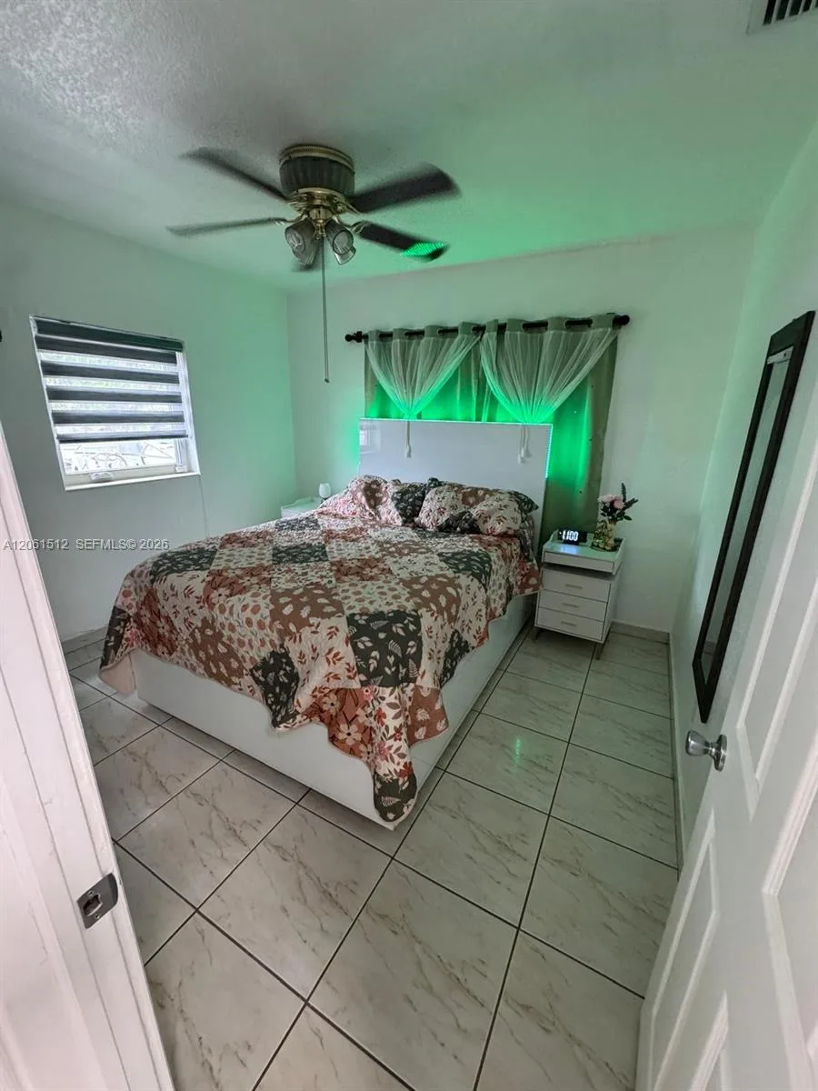 80 W 56th St, Hialeah, FL 33012 photo 7